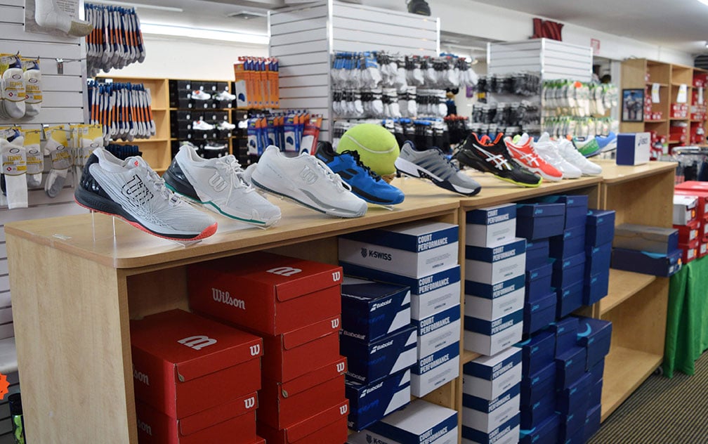 Tennis shoe clearance store near me